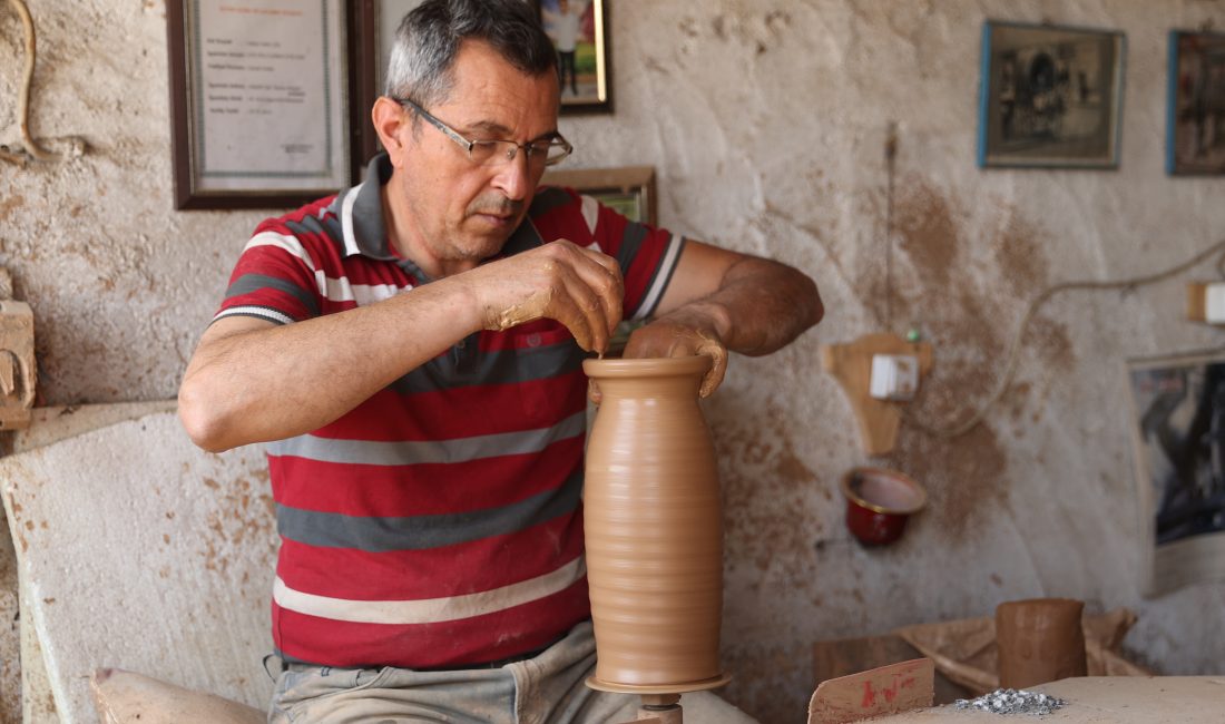 Nevşehir'in Avanos ilçesinde çocukken