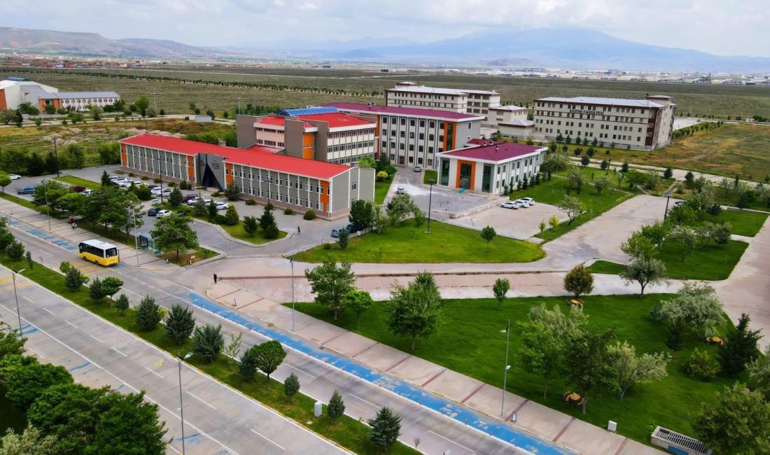 Aksaray Üniversitesi Fen Edebiyat