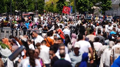 Türkiye, 85 milyon 372 bin 377 kişilik nüfusuyla dünyada 18.