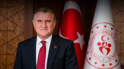 Gençlik ve Spor Bakanı Osman Aşkın Bak, Paris 2024 Olimpiyat