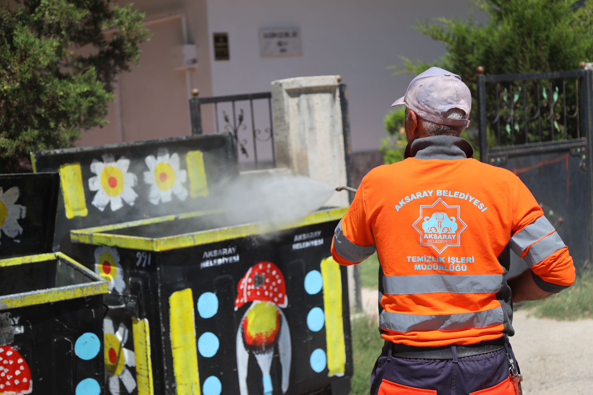 Belediye Başkanı Dinçer; “Çevremizi hep birlikte temiz tutalım”