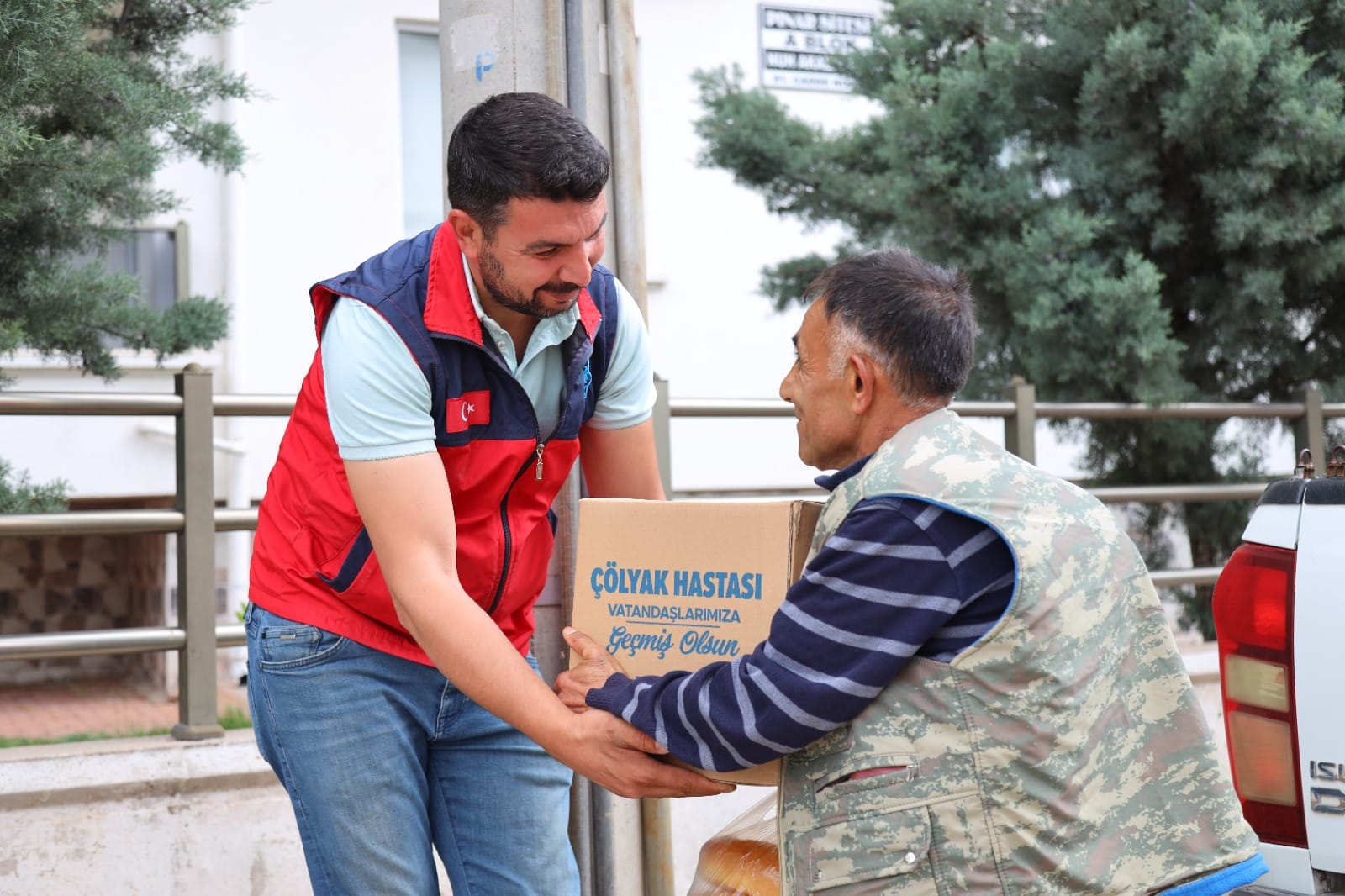 Aksaray Belediyesi çölyak hastalarına destek olmaya devam ediyor