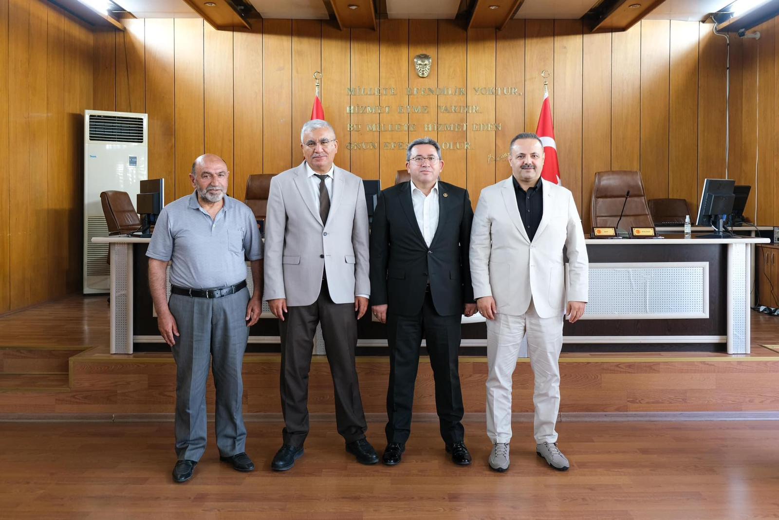 Rektör Arıbaş’tan İl Genel Meclisine ziyaret