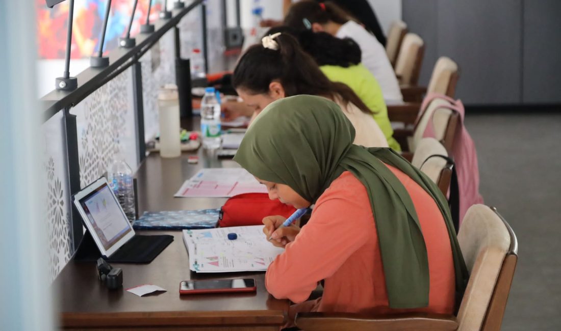 Kitap Konaklarına yoğun ilgi,