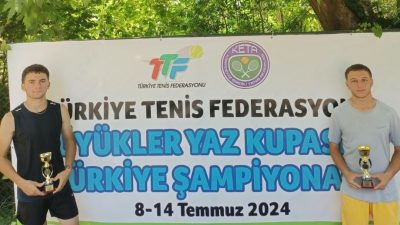 Zonguldak Ereğli'de düzenlenen Türkiye Tenis Federasyonu Büyükler Yaz Kupası'nda şampiyon