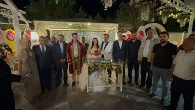 Aksaray’ın başarılı iş insanı Ali İhsan Karadal, Gülüzar Gökoğlu ile