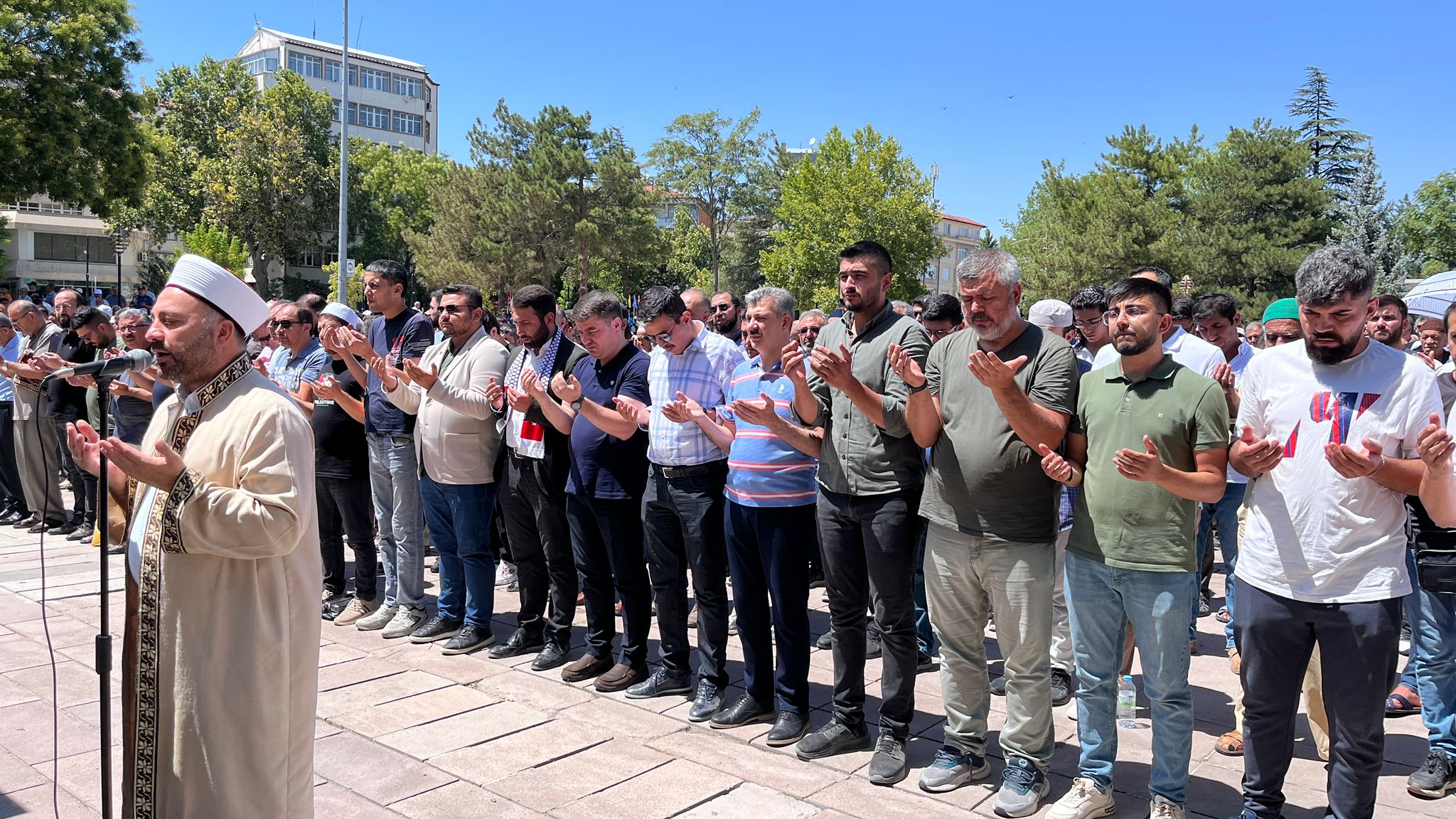 Aksaray’da Haniye’nin Ölümüne Büyük Tepki: Halk Ayakta!