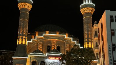Türkiye genelinde yapılan bir araştırma, en dindar şehirleri belirledi. Sonuçlar