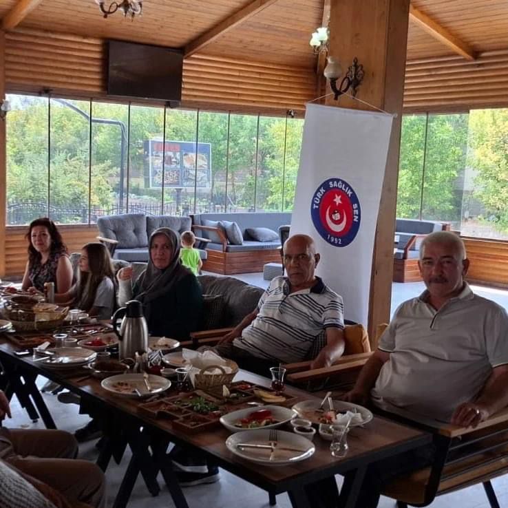 Türk Sağlık-Sen Başkanı Taner Kara, Ağız ve Diş Sağlığı Merkezi'nde