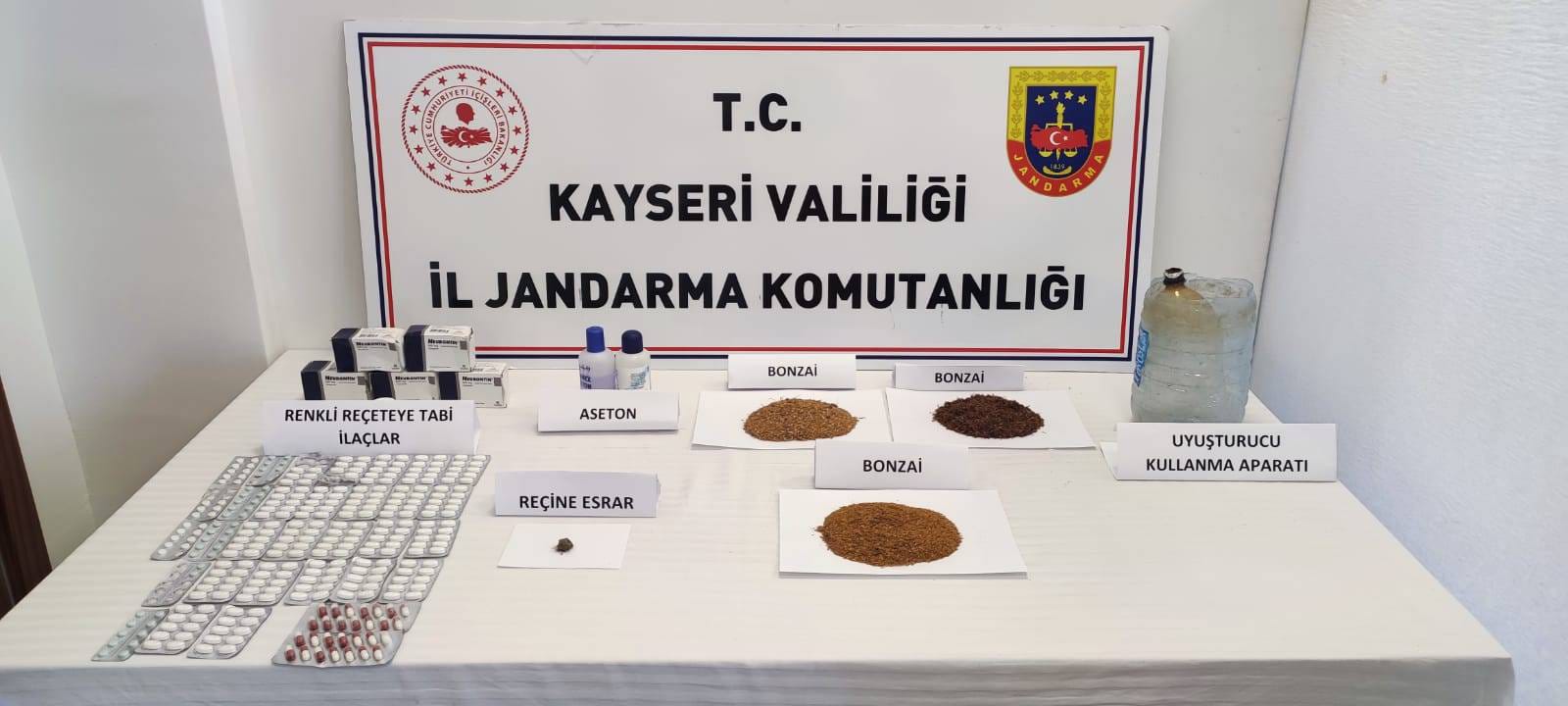 Tarım işçisinin çadırından sentetik uyuşturucu çıktı