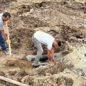 Güzelyurt’ta su ve kanalizasyon krizi: Belediye ekipleri arızaları onarıyor!