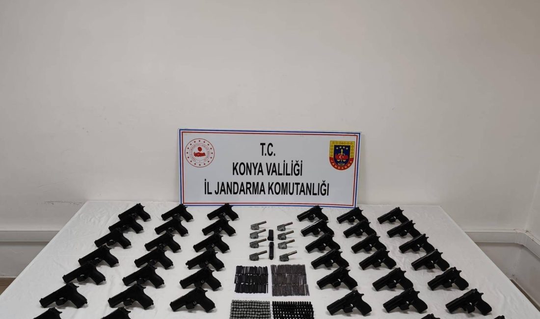 Konya'nın Beyşehir ilçesinde yola