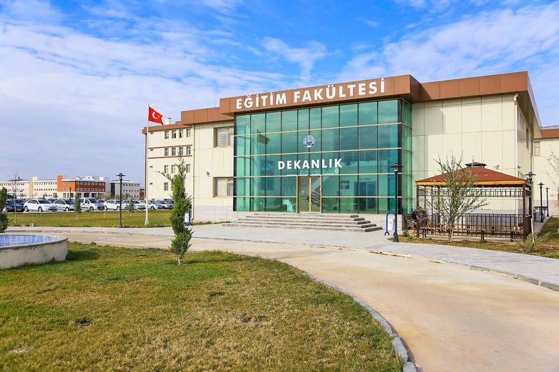 ASÜ’de Pedagojik Formasyon Eğitimi Sertifika Programı başvurusu  başladı