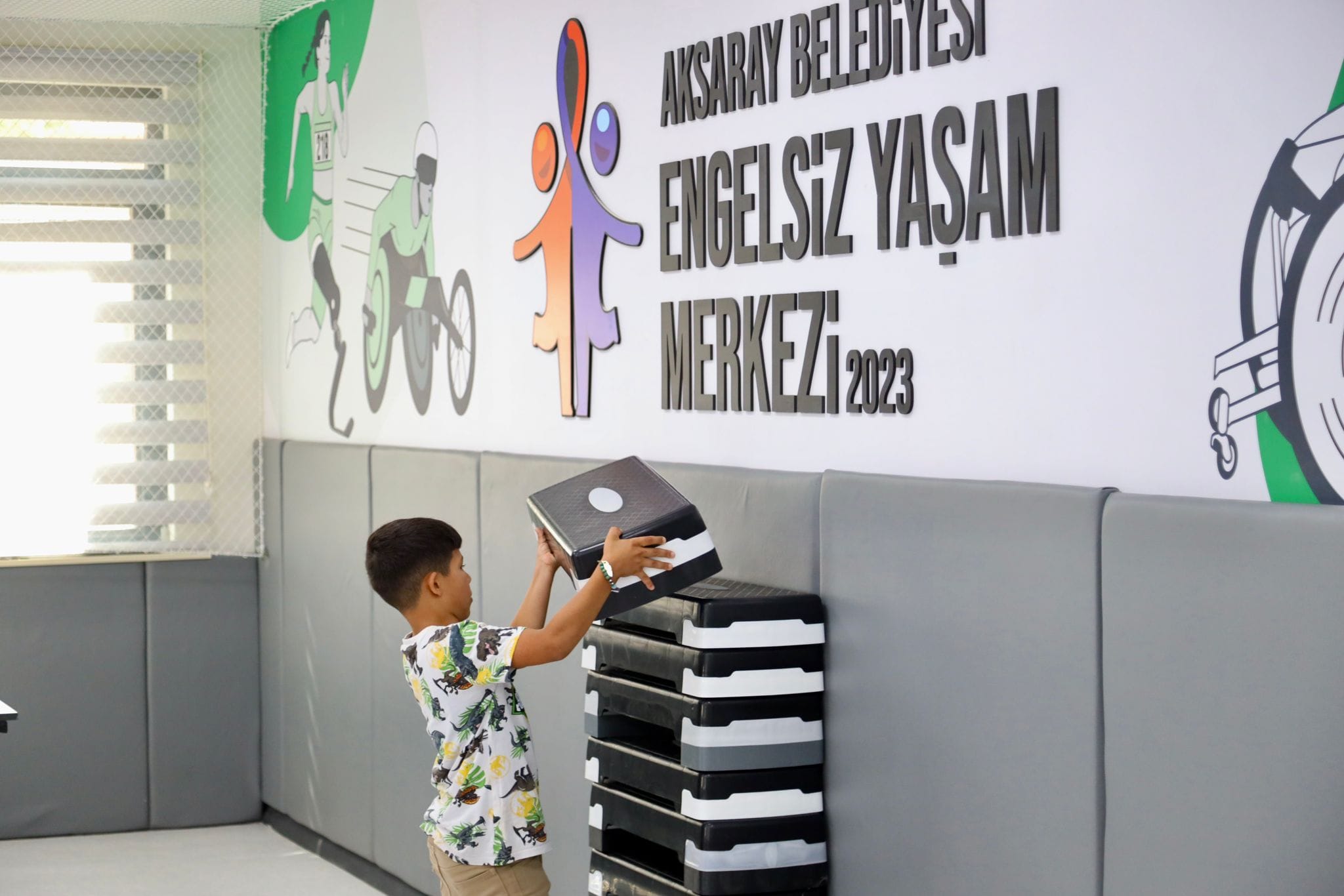 Engelsiz Yaşam Merkezi, özel bireyler ve ailelerinin hayatlarını kolaylaştırıyor