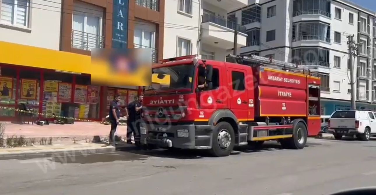 Aksaray’da alışveriş keyfi kabusa döndü: Yangın çıktı!