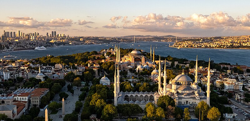 İstanbul yılın ilk 6 ayında kaç turist ağırladı belli oldu; Rakamlar şaşırttı