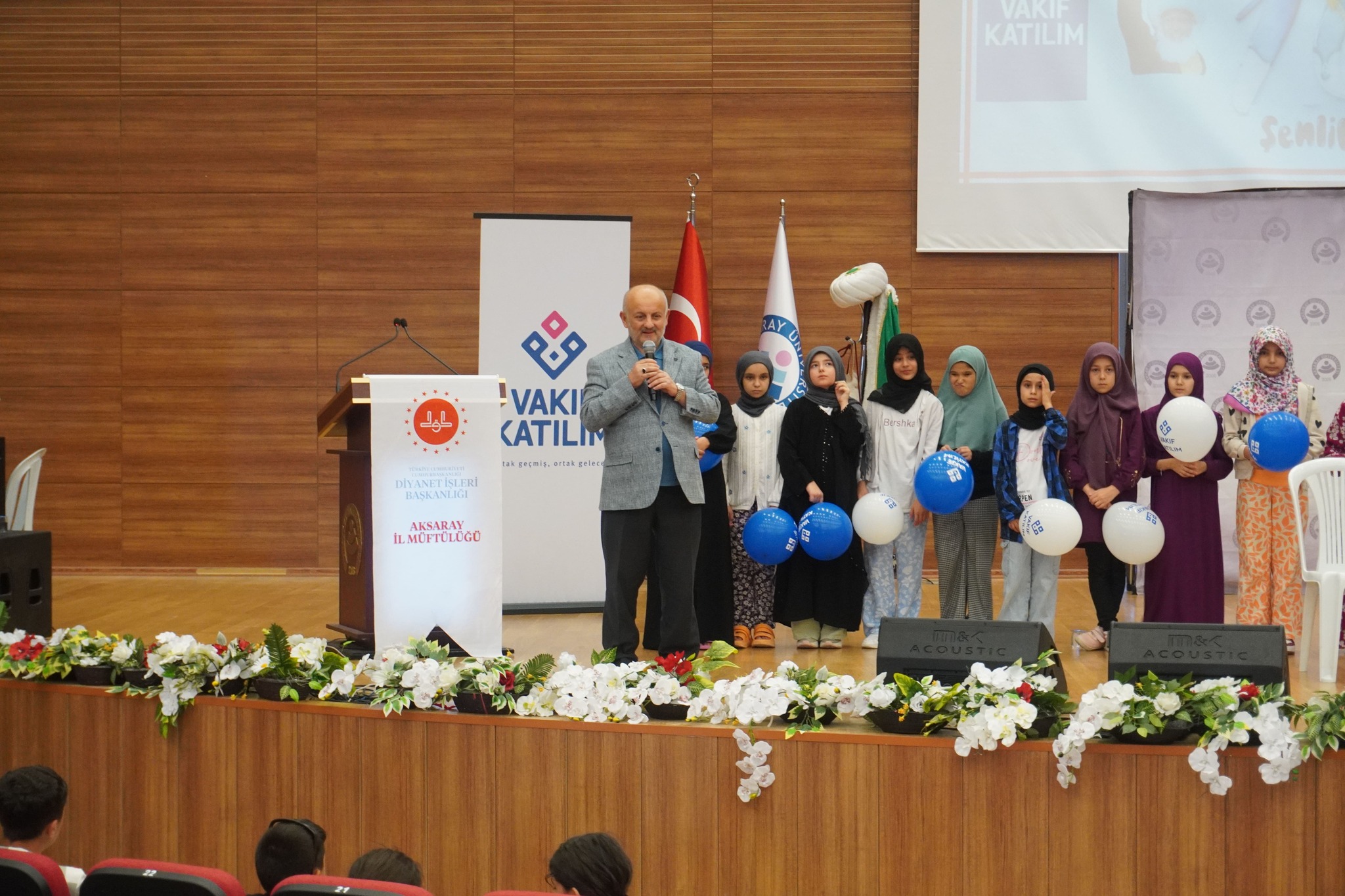 Aksaray’da “100 Yılda 100 şenlik” coşkusu! Çocuklar eğlenceye doydu!