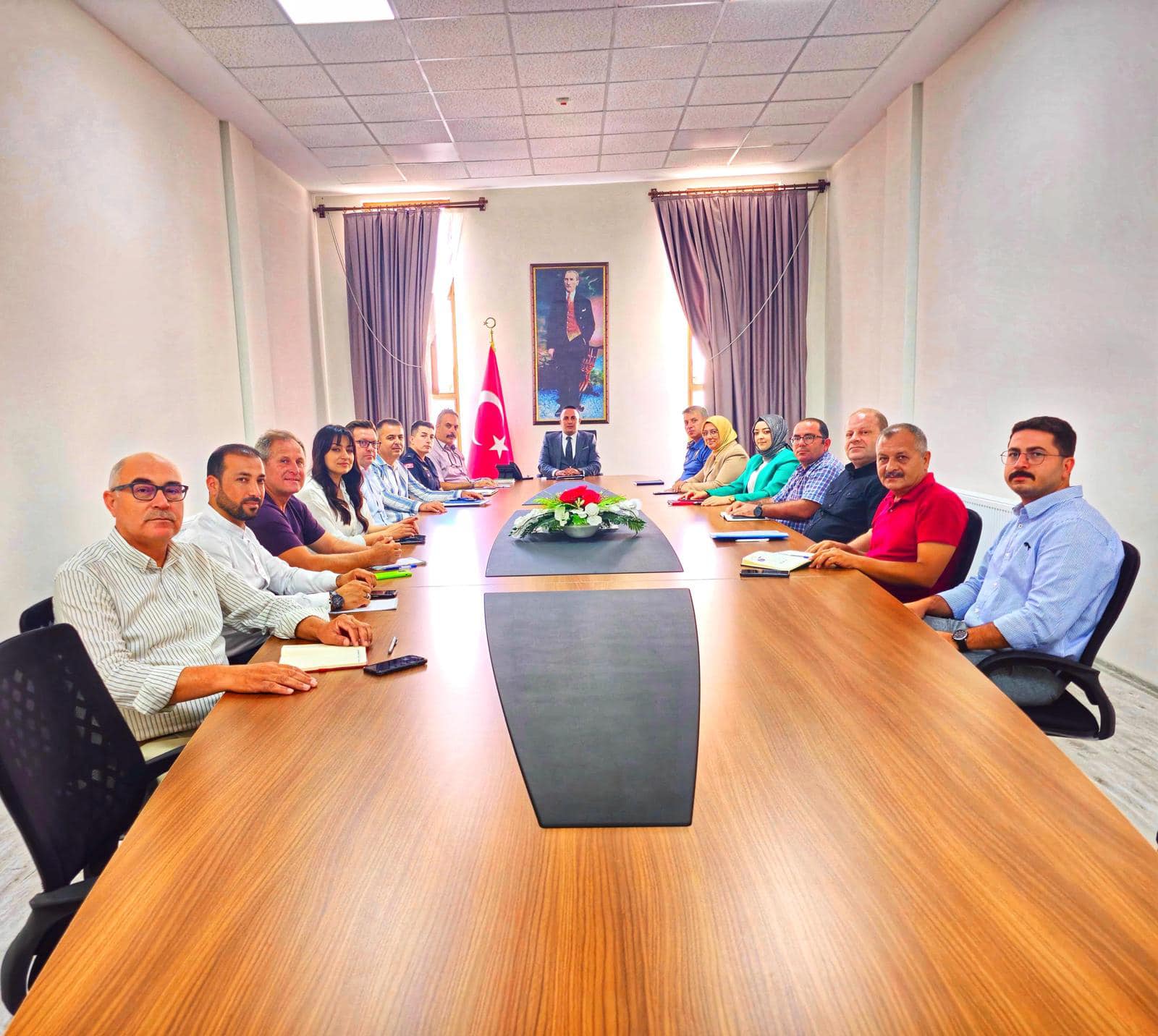 Sultanhanı’nın kalkınma rotası çizildi: Kurum müdürlerinin çalışmaları masada!