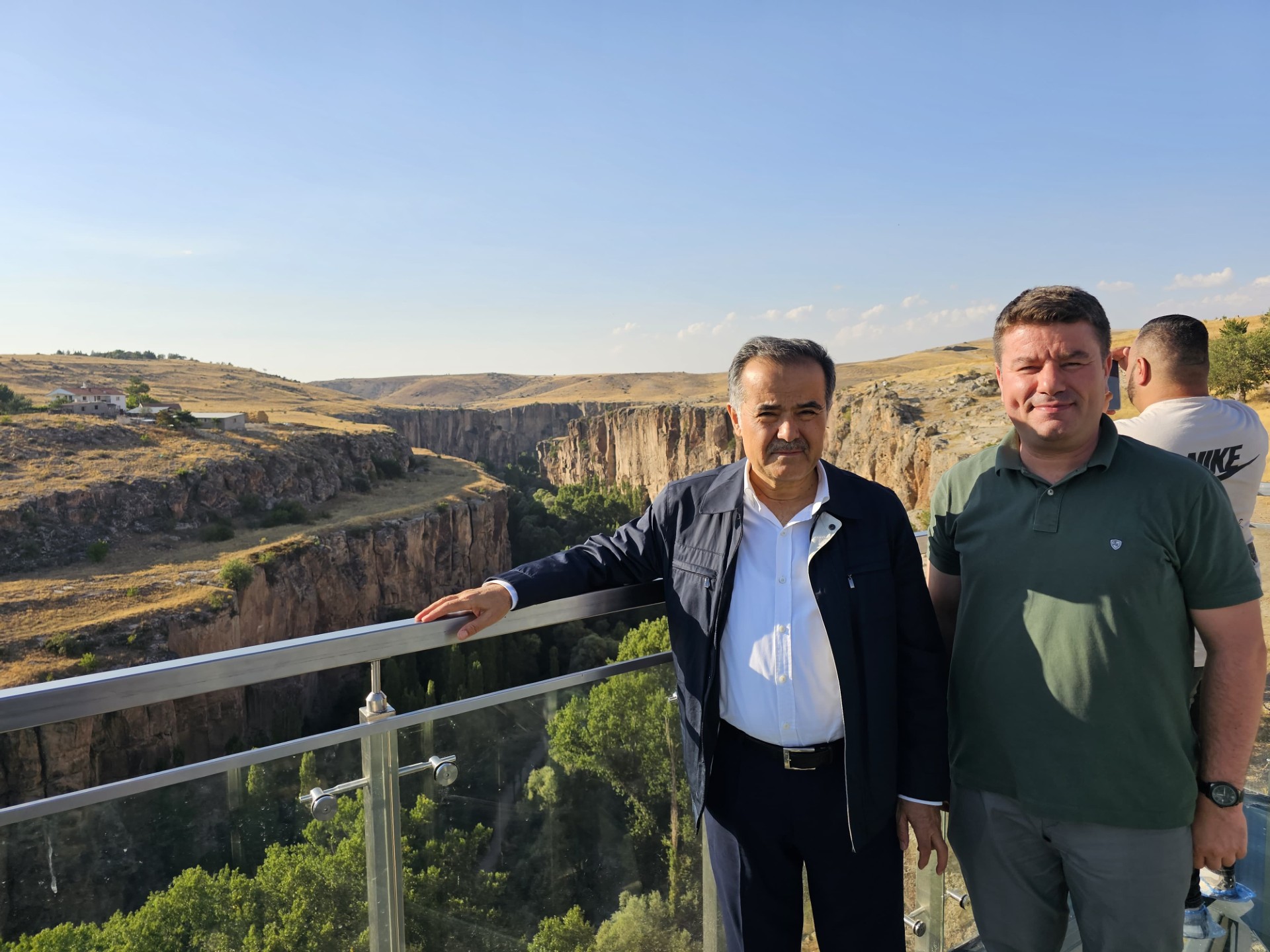 Milletvekili Cengiz Aydoğdu’dan Cam Teras Projesine Tam Not