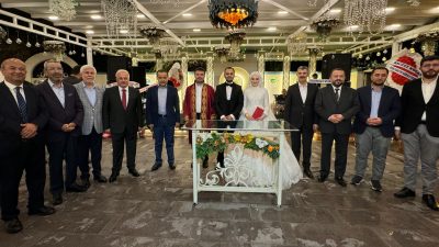 AK Parti'nin önceki dönem Milletvekili Mustafa Serdengeçti’nin oğlu Emre, Hilal