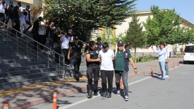 Futbol ve diğer spor müsabakalarında yasa dışı bahis ve suç