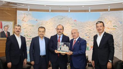 Aksaray Valisi Mehmet Ali Kumbuzoğlu, Milletvekilleri Cengiz Aydoğdu ve Hüseyin