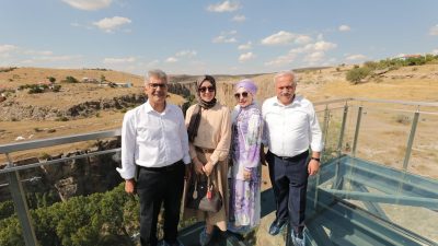 Aksaray Valisi Mehmet Ali Kumbuzoğlu, Niğde Valisi Cahit Çelik ve