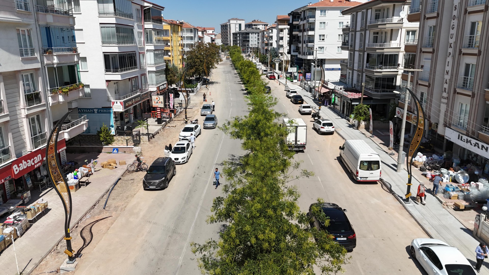 Acem Caddesi baştan aşağı yenileniyor