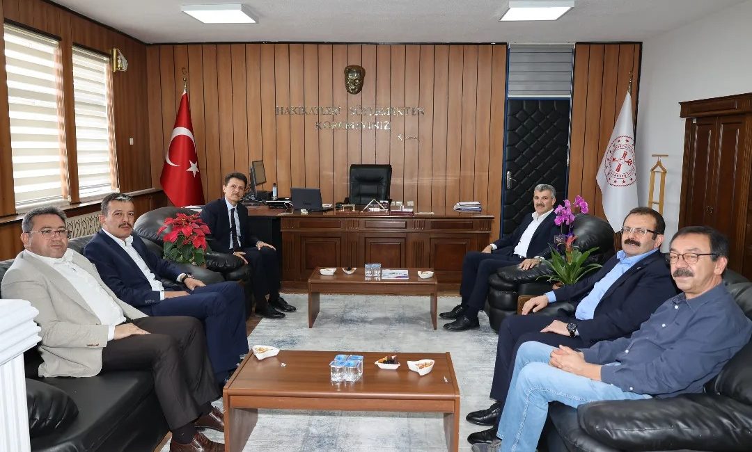 AK Parti Aksaray İl Başkanı Hamza Aktürk ve beraberindeki heyet,