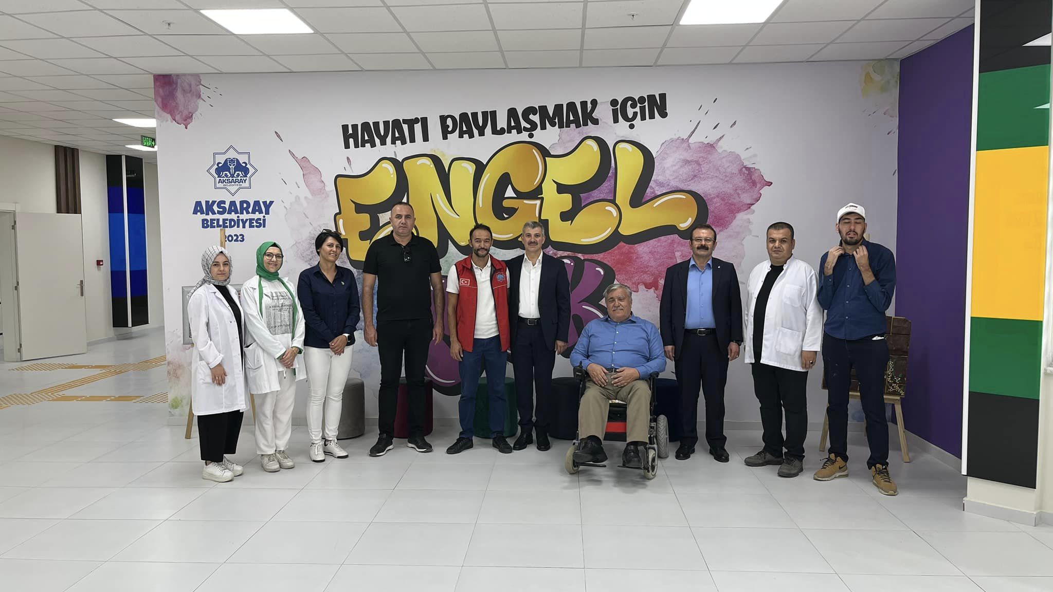 AK Partili Vekil, Engelsiz Yaşam Merkezini ziyaret etti