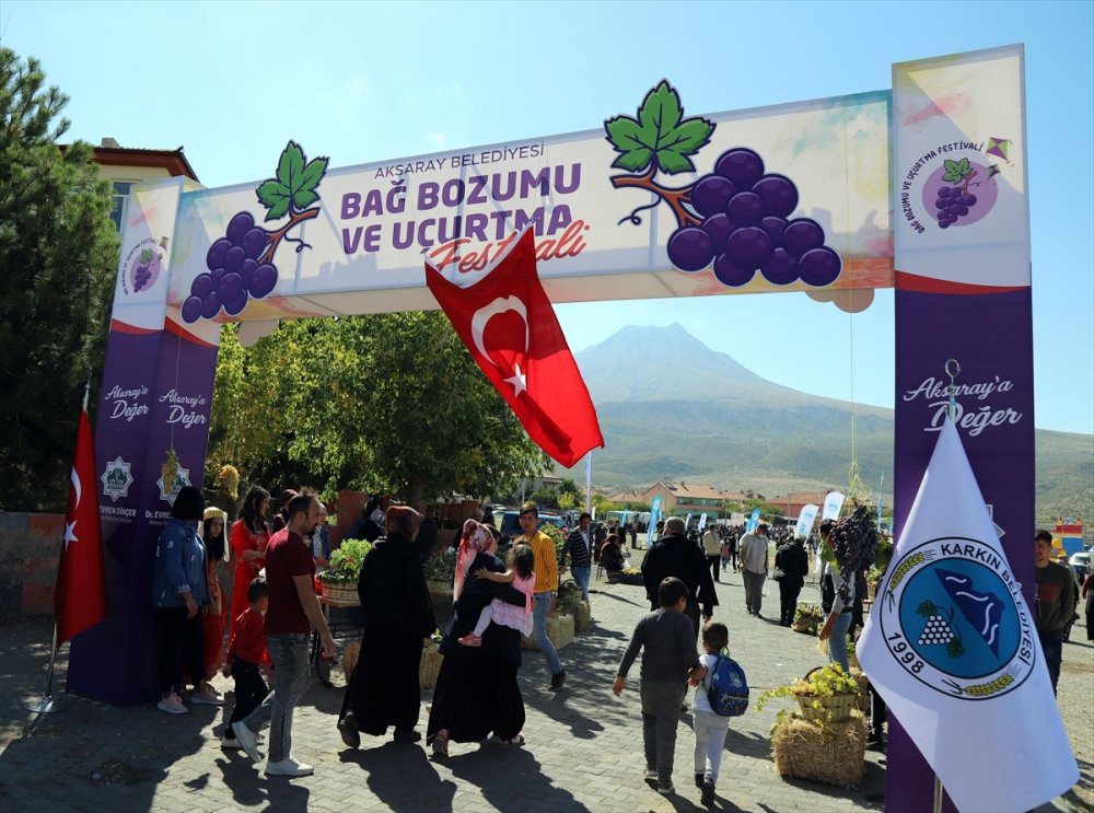 3. Geleneksel Bağ Bozumu Ve Pekmez Festivali 6 Ekim’de Kargın Köyü’nde gerçekleşecek