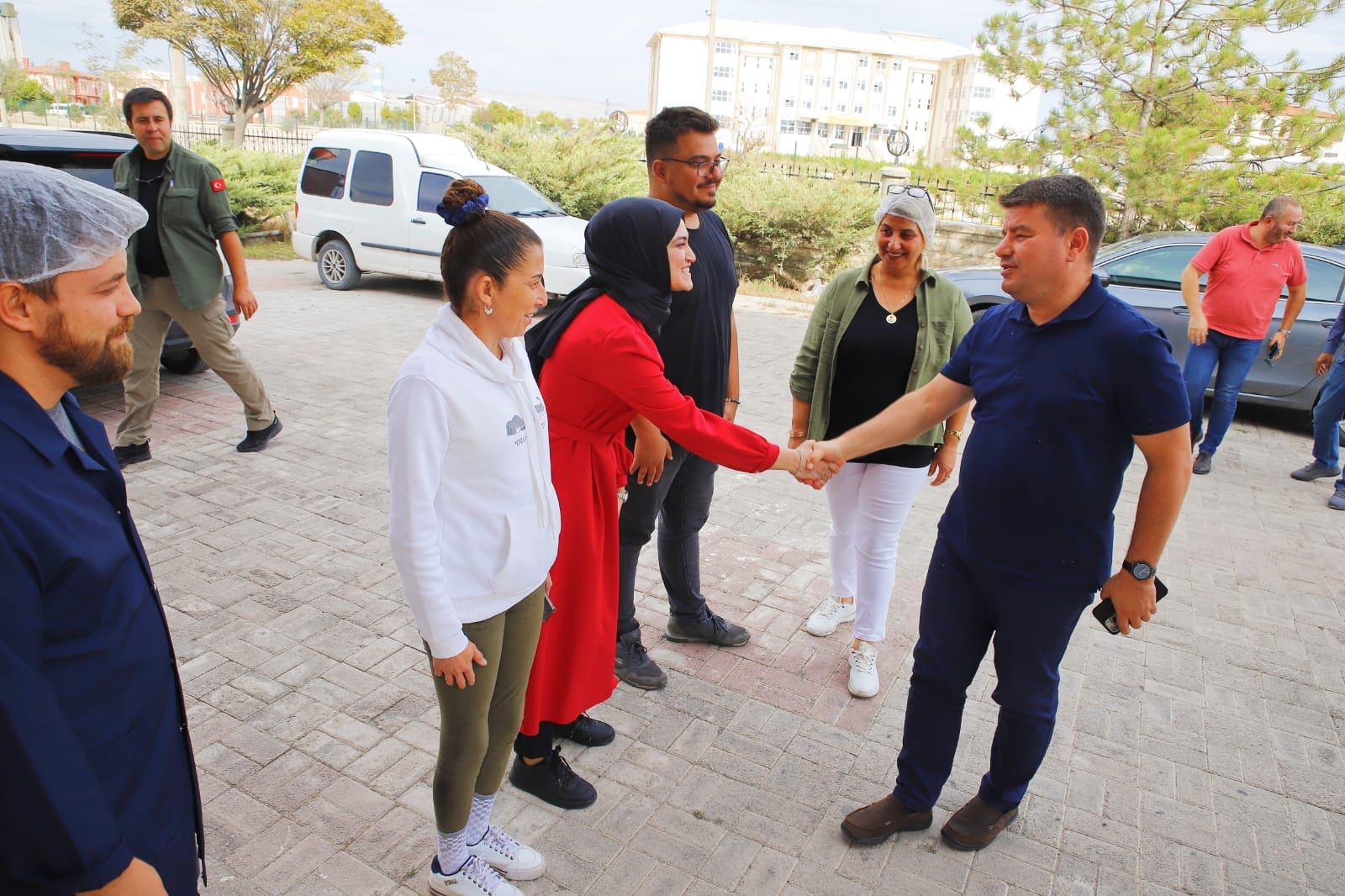 Başkan Dinçer, “Kadın gücünün ve emeğinin yanındayız”