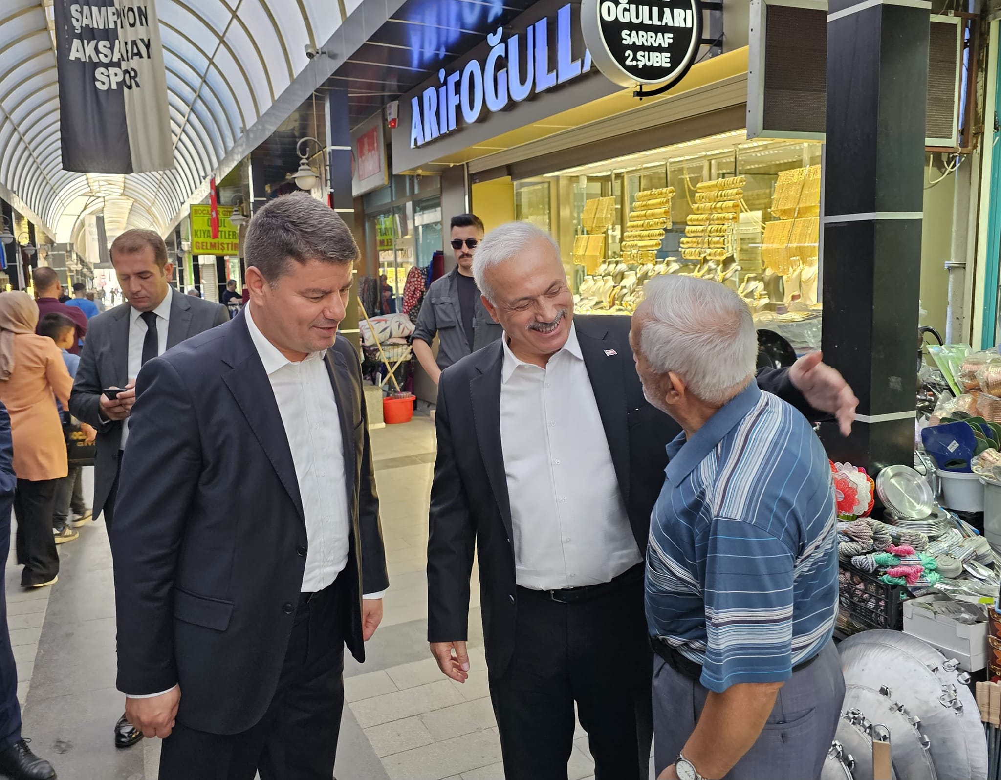 Başkan Dinçer ve Vali Kumbuzoğlu’dan kapalı çarşı esnafına ziyaret