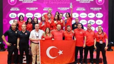 İspanya'da düzenlenen Dünya 20 Yaş Altı Güreş Şampiyonası'nda milli sporcu