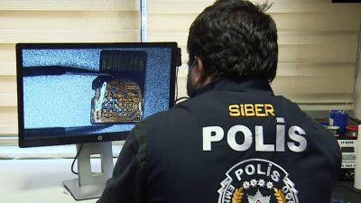 Nevşehir'de, motosikletiyle hız sınırını aşarak trafik güvenliğini tehlikeye düşürdüğü görüntülerini