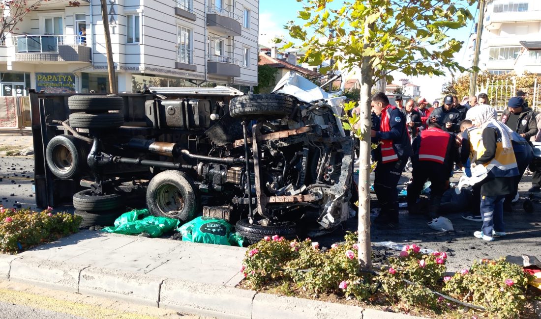 Kayseri’nin Develi ilçesinde kömür yüklü kamyonun otomobile çarpması sonucu 1