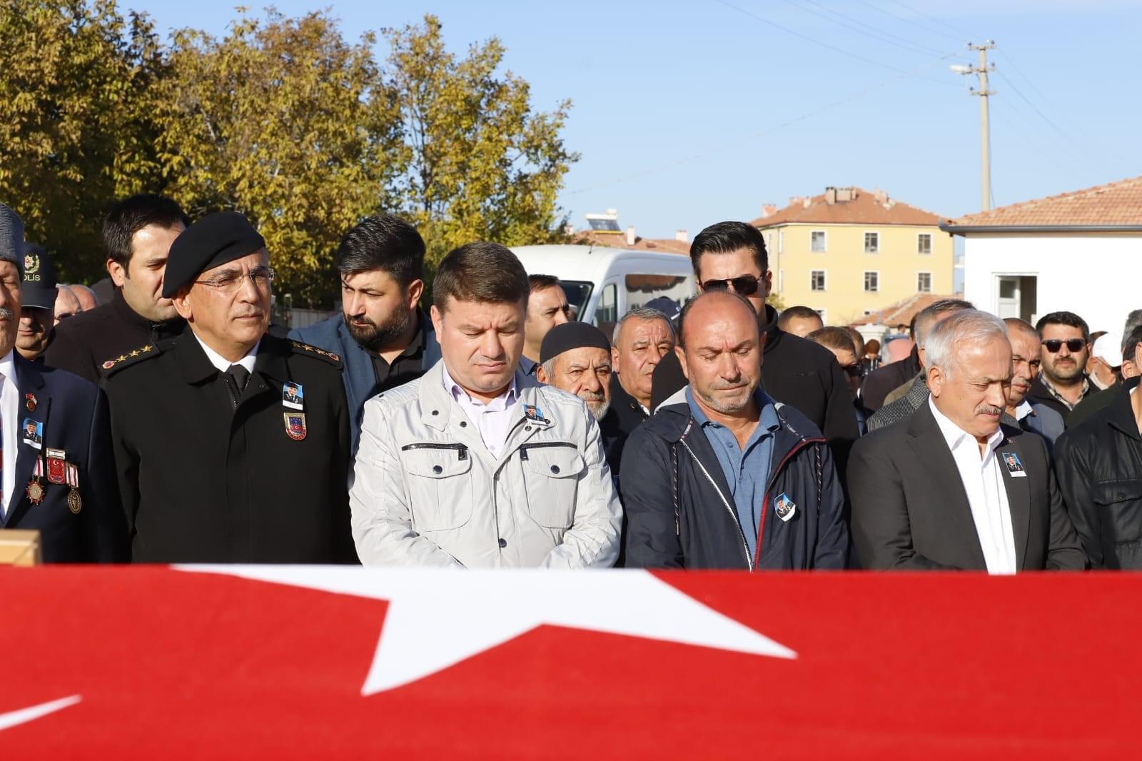 Kıbrıs Gazisi Mehmet Kılıç’a veda: Kahramanımız toprağa verildi!