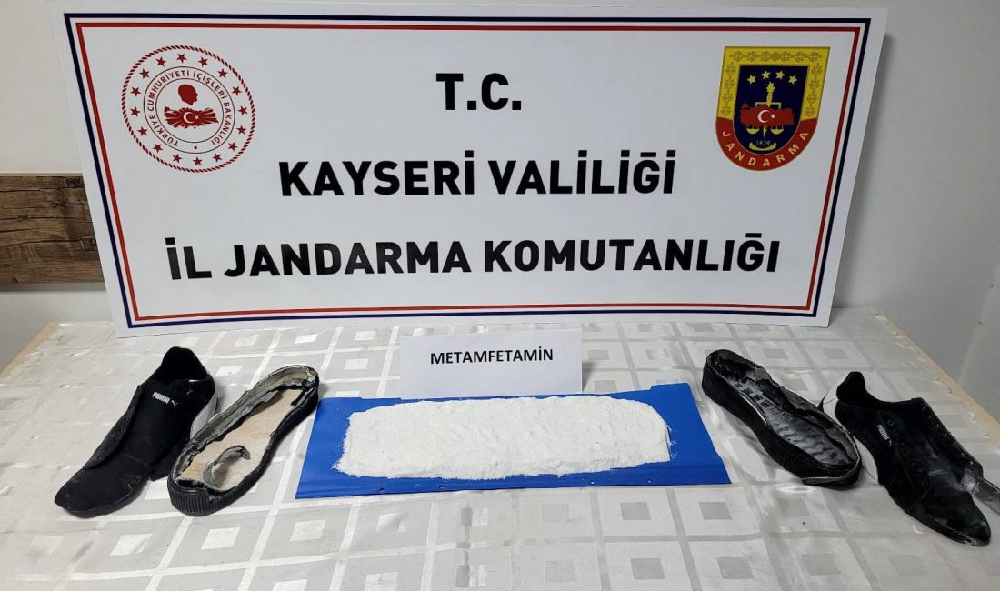 Kayseri'de ayakkabı tabanına uyuşturucu