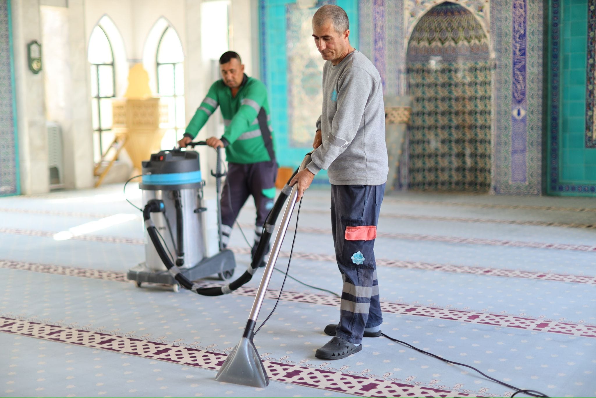 Aksaray’da camiler temizleniyor; Vatandaşlar için hazır hale getiriliyor