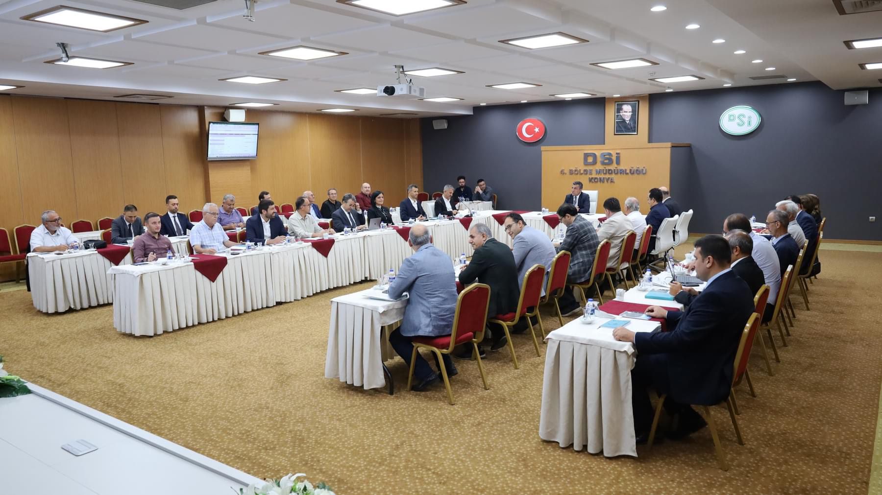 DSİ 4. Bölge Müdürlüğü’nde Şube Müdürleri Toplantısı Yapıldı