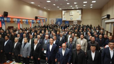 Aksaray'ın en büyük ilçesi olan Ortaköy'de düzenlenen AK Parti 8.