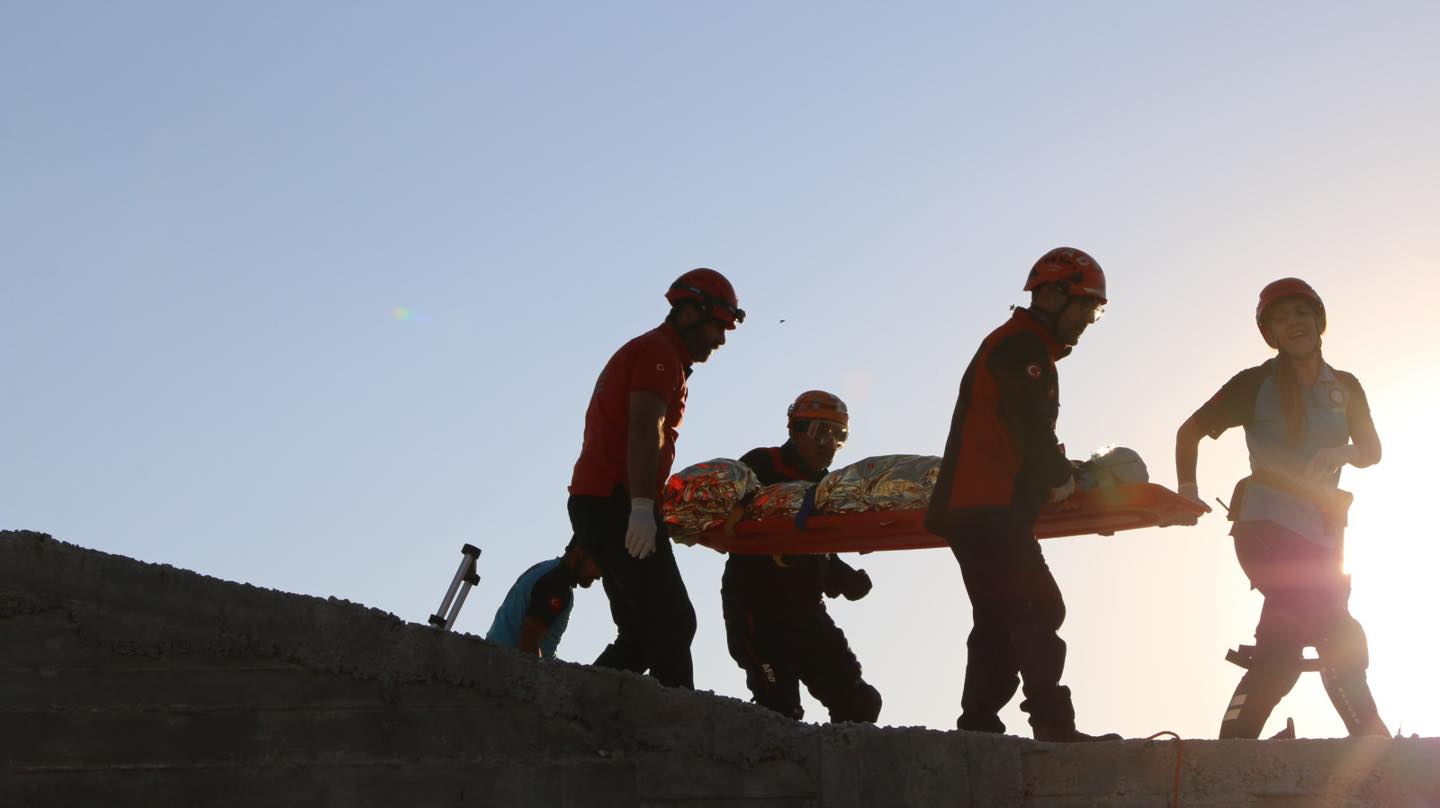 Aksaray’da arama kurtarma tatbikatı, MEB AKUB ekipleri sahada