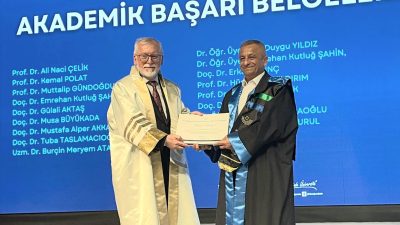 Başarılı Prof. Bolu’da ödül aldı yankısı Aksaray’da ve ülkede hissedildi.