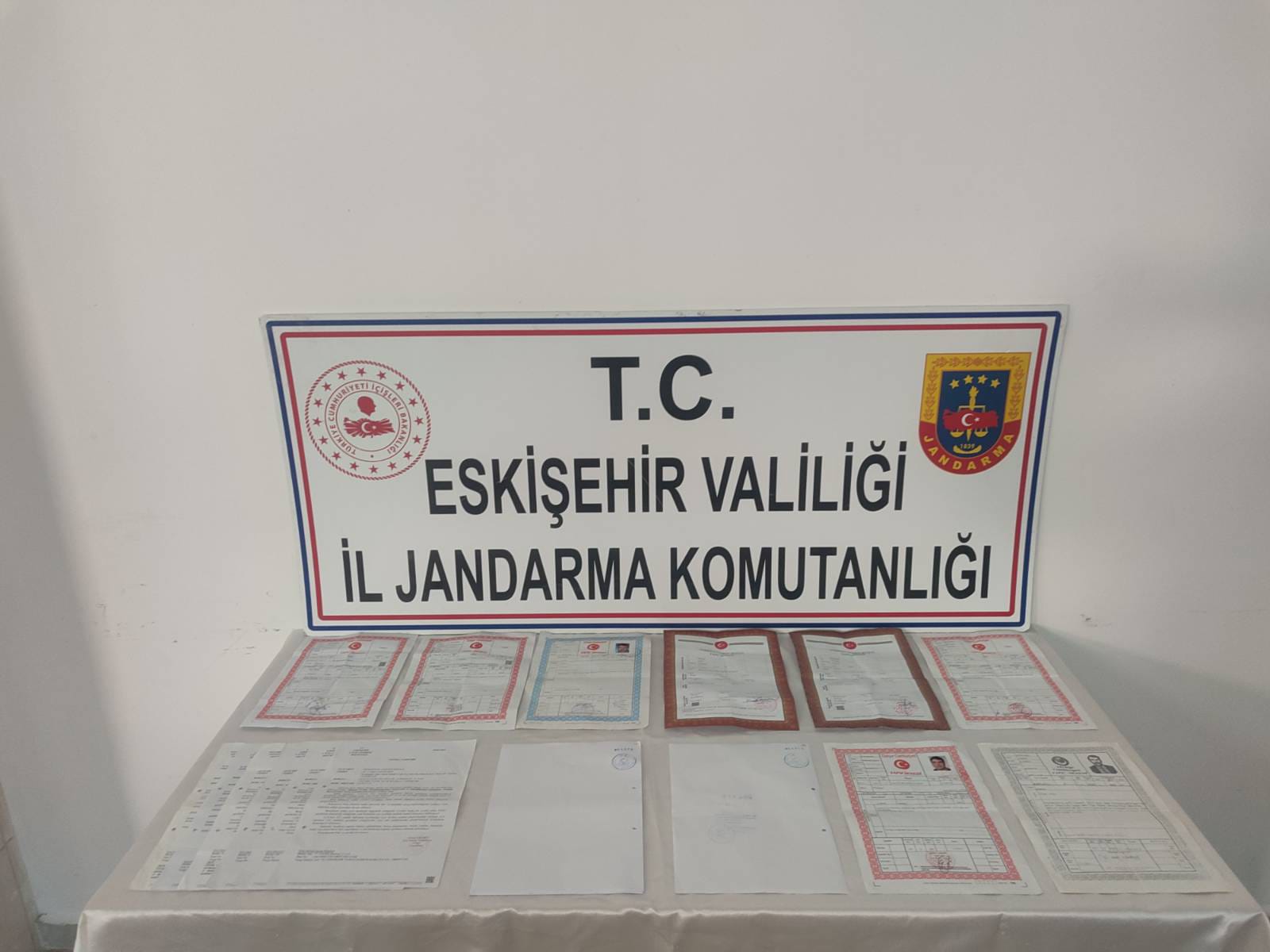 Tefecilik operasyonunda 2 şüpheli yakalandı