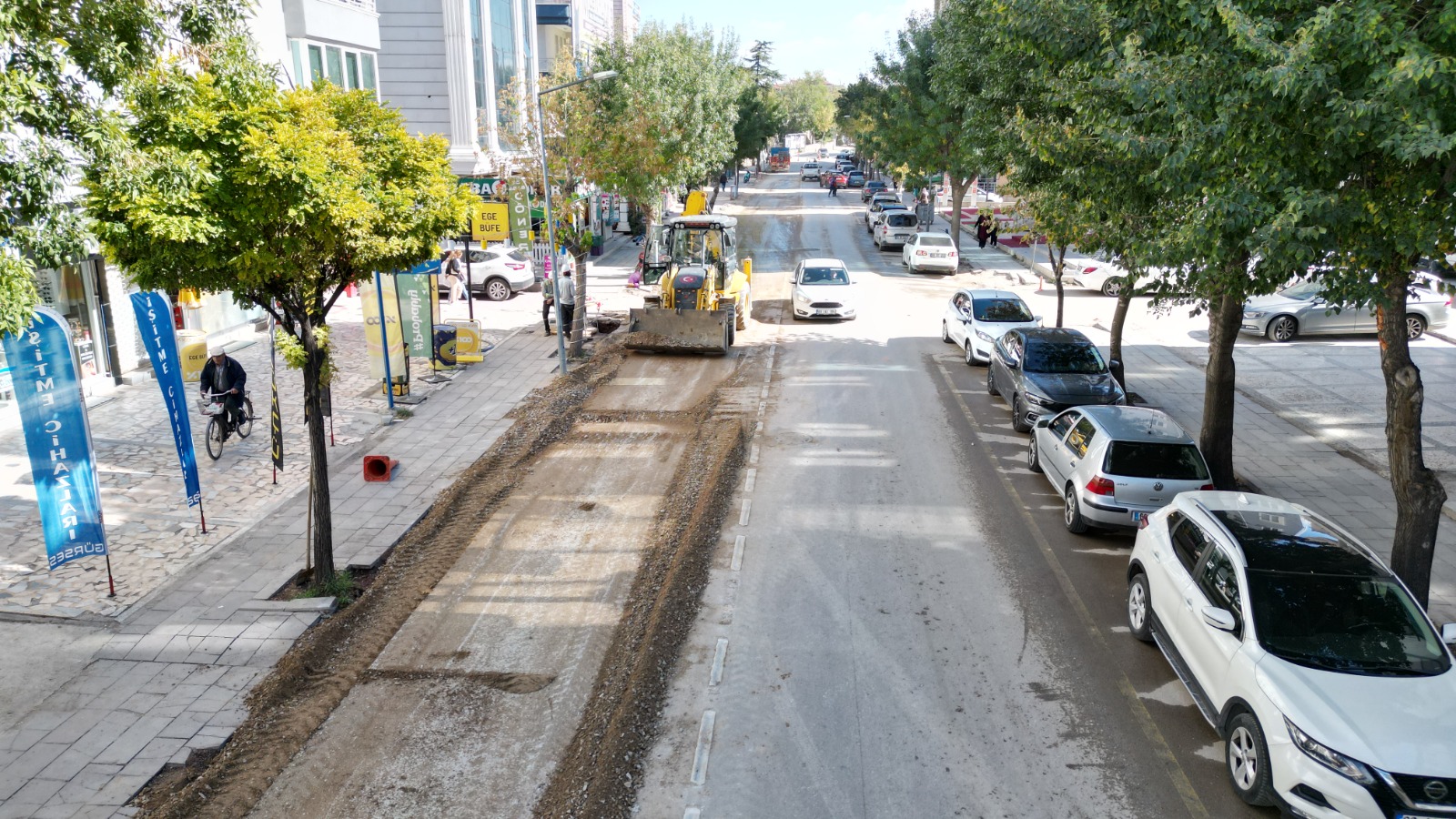 Necip Fazıl Kısakürek Caddesi yenileniyor