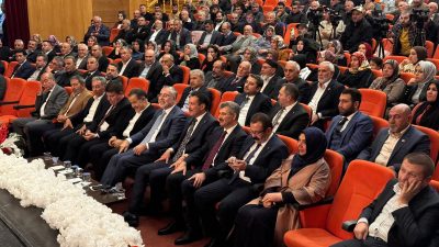 Aksaray AK Parti Merkez İlçe Başkanlığı 8. Olağan Kongresi’nde mevcut
