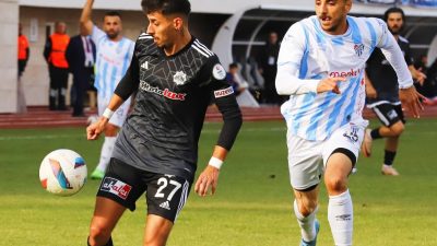 Somaspor’a deplasmanda 1-0 mağlup olan siyah-beyazlılar, haftayı puansız kapatırken liderlik