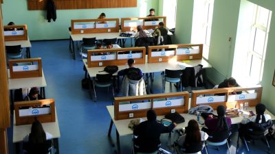 Aksaray Üniversitesi, yaklaşan ara sınav dönemine yönelik öğrencilere destek sağlamak