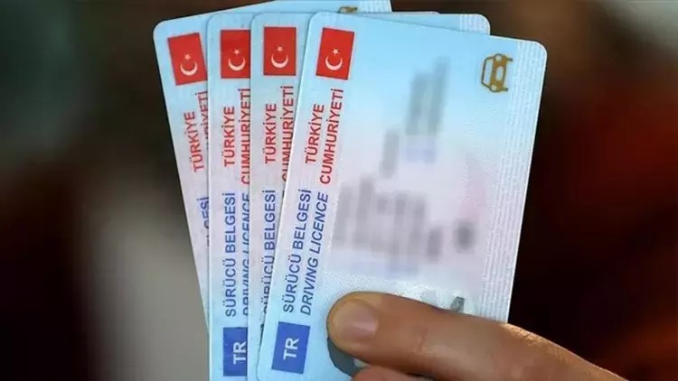 Eski tip sürücü belgesi yenileme süresi 31 Temmuz 2025’e uzatıldı!