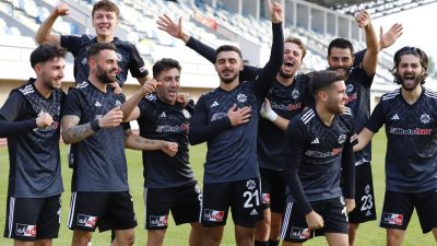Nesine 2. Lig Kırmızı Grubun lideri Motolux 68 Aksarayspor, Somaspor’a